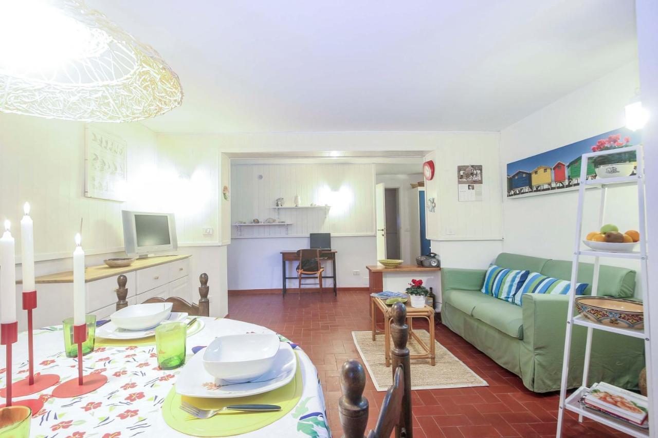 Oleandro Rosa - Goelba Apartman Marina di Campo Kültér fotó